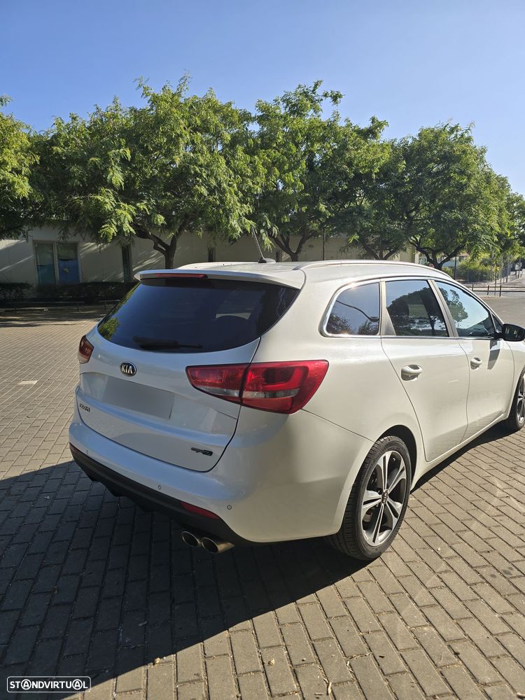 Kia Ceed SW 1.6 CRDi GT Line - 7