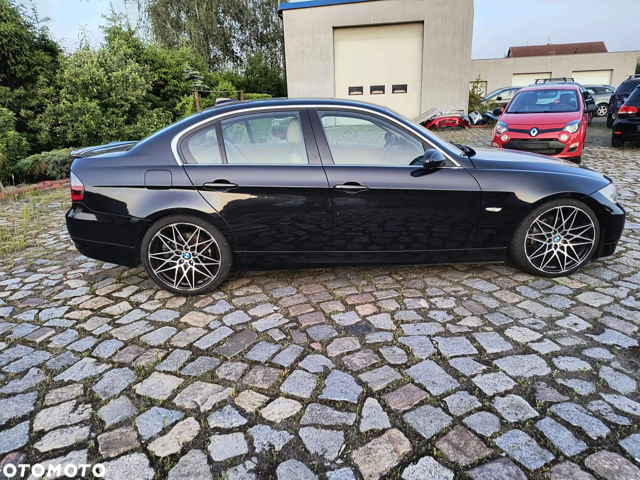 BMW Seria 3 325i - 3
