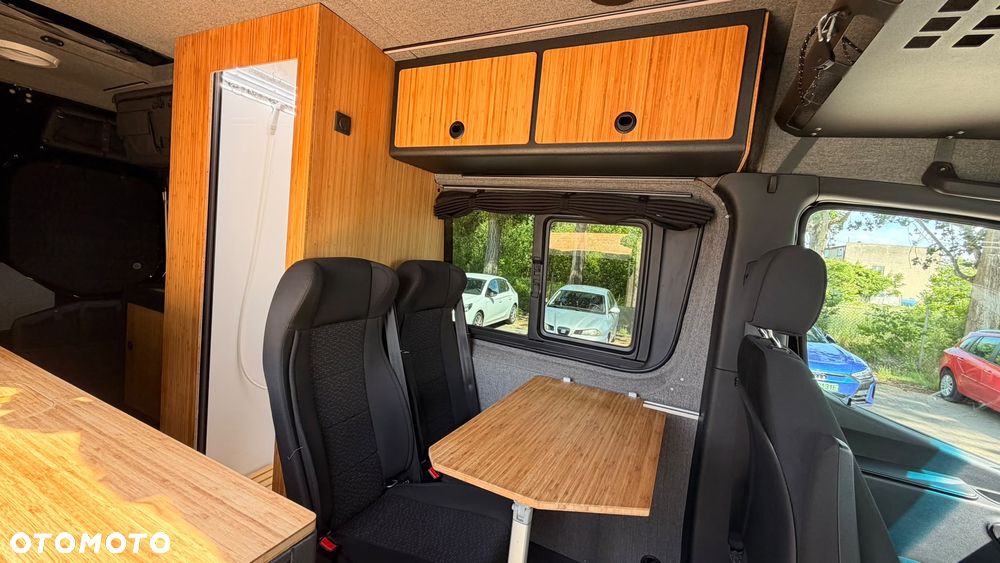 Mercedes-Benz SPRINTER 319 CDI 4x4 - 12