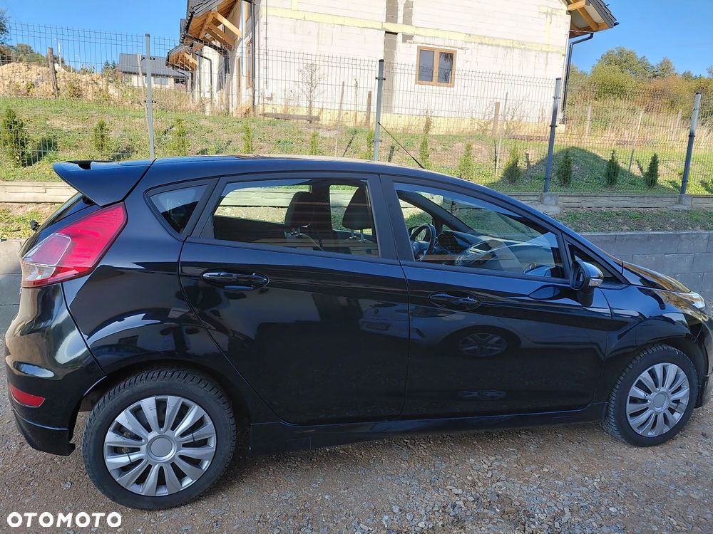 Ford Fiesta - 26