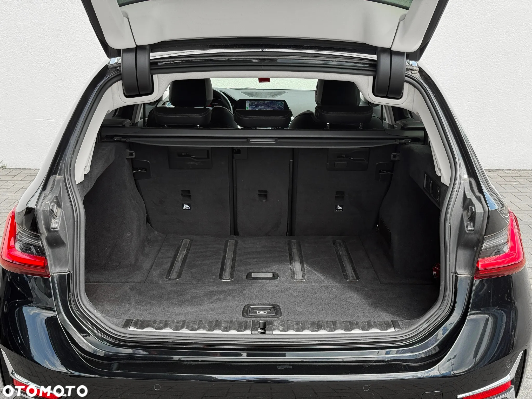 BMW Seria 3 320d xDrive Luxury Line - 14