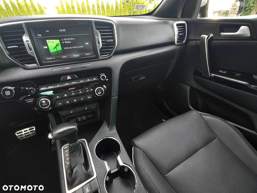 Kia Sportage 2,0 CRDI AWD GT Line - 30