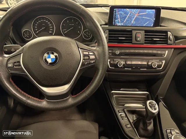 BMW 325 d Touring Blue Peformance Sport Line - 20