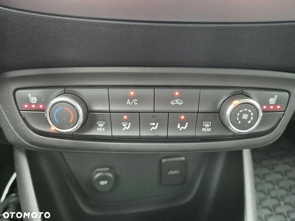 Opel Crossland X 1.2 Limited Edition - 18