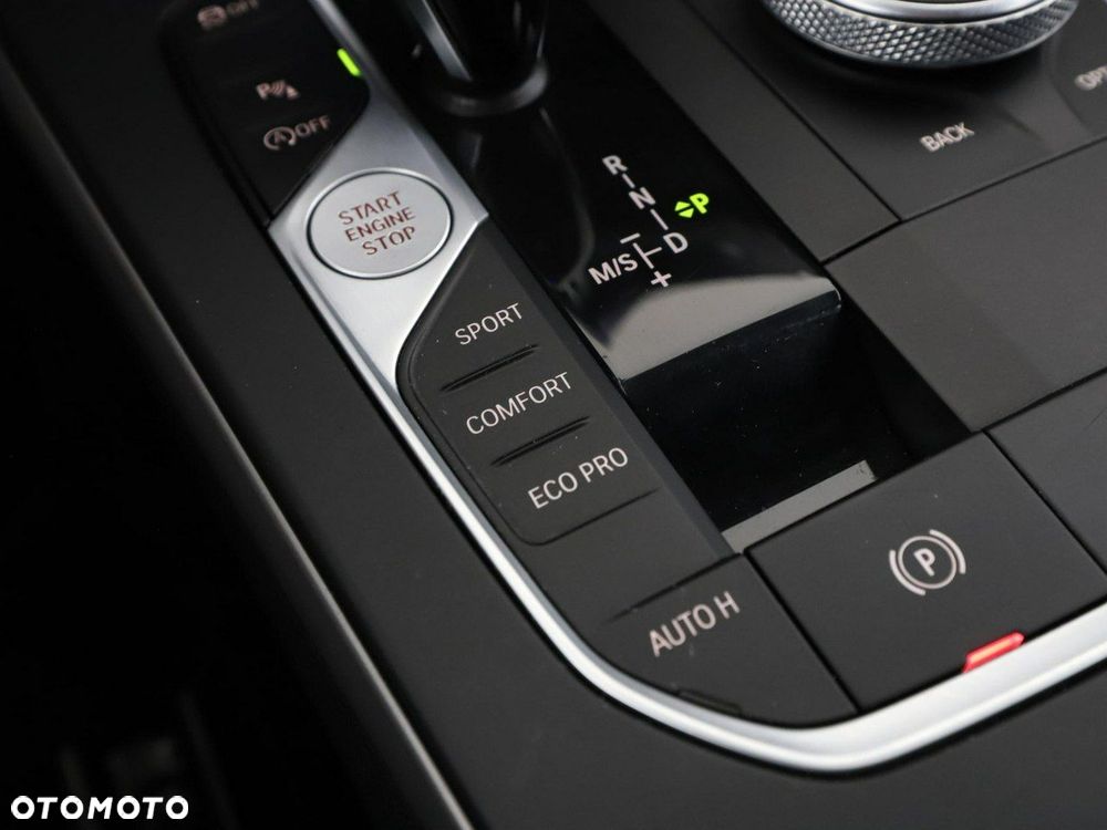 BMW Seria 1 118d Advantage - 28