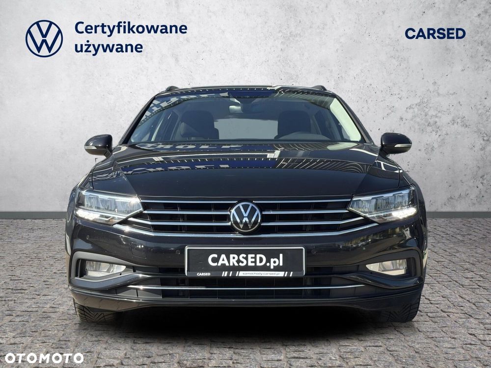 Volkswagen Passat - 10