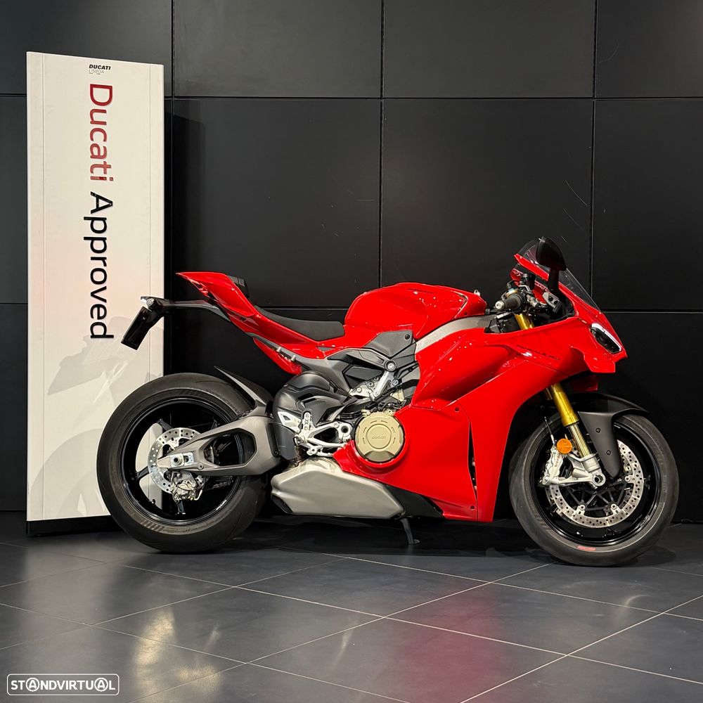 Ducati Panigale V4 S - 1