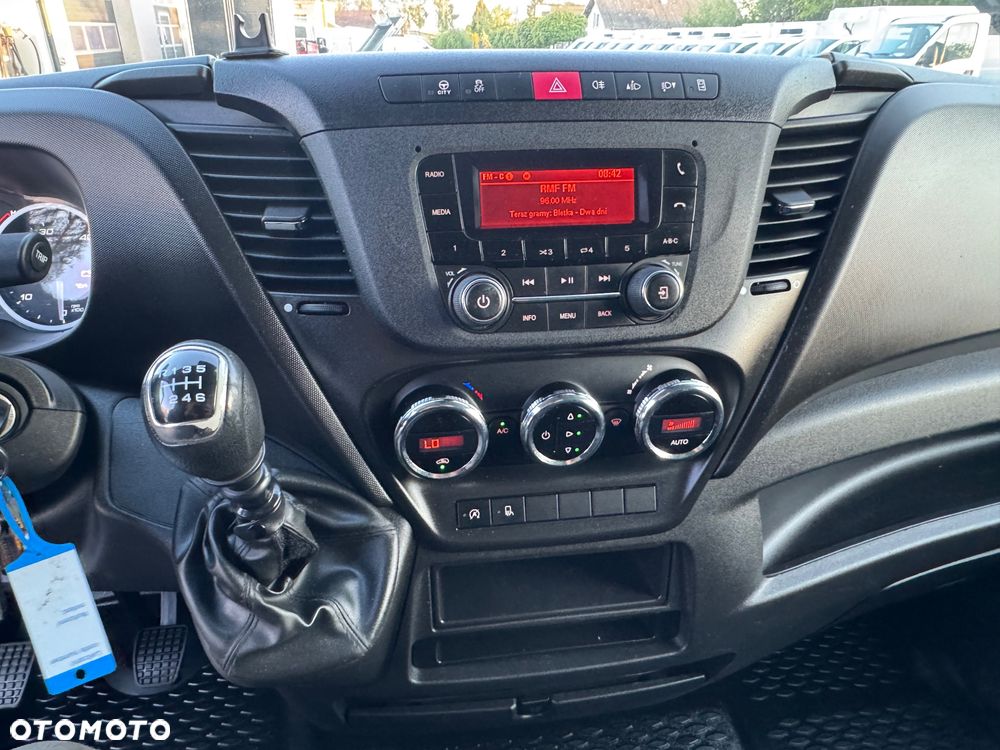 Iveco DAILY 35S14 35C18 50C15 50C17 35C14 35C15 35C17 35C18 70C17 72C15 70C18 - 18
