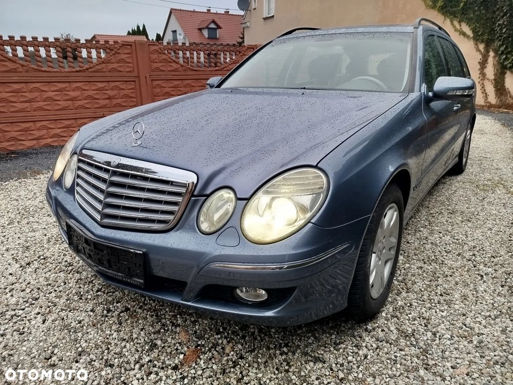 Mercedes-Benz Klasa E 220 T CDI Automatik Classic - 1
