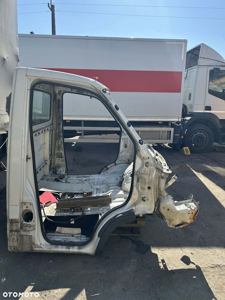Iveco Daily 14-22 kabina - 5