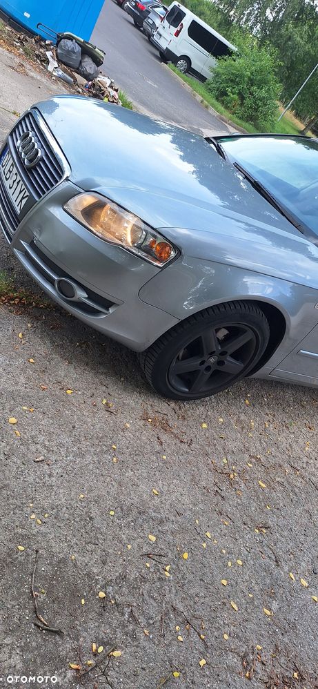 Audi A4 Limousine - 7