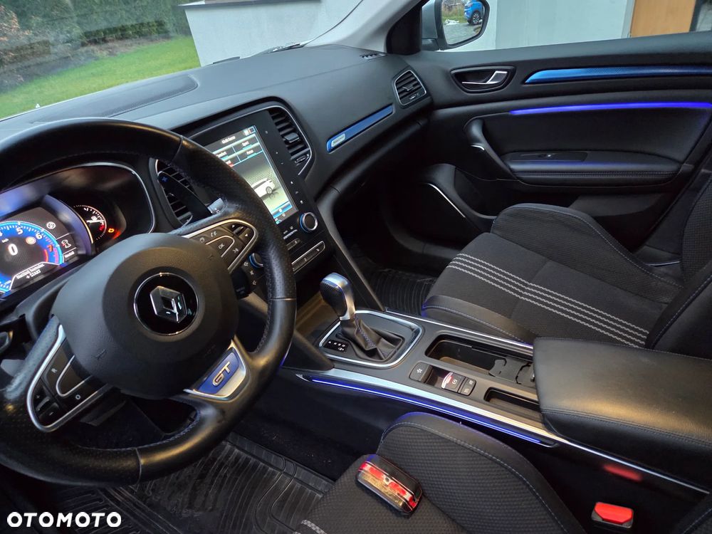 Renault Megane ENERGY TCe 205 EDC GT - 20