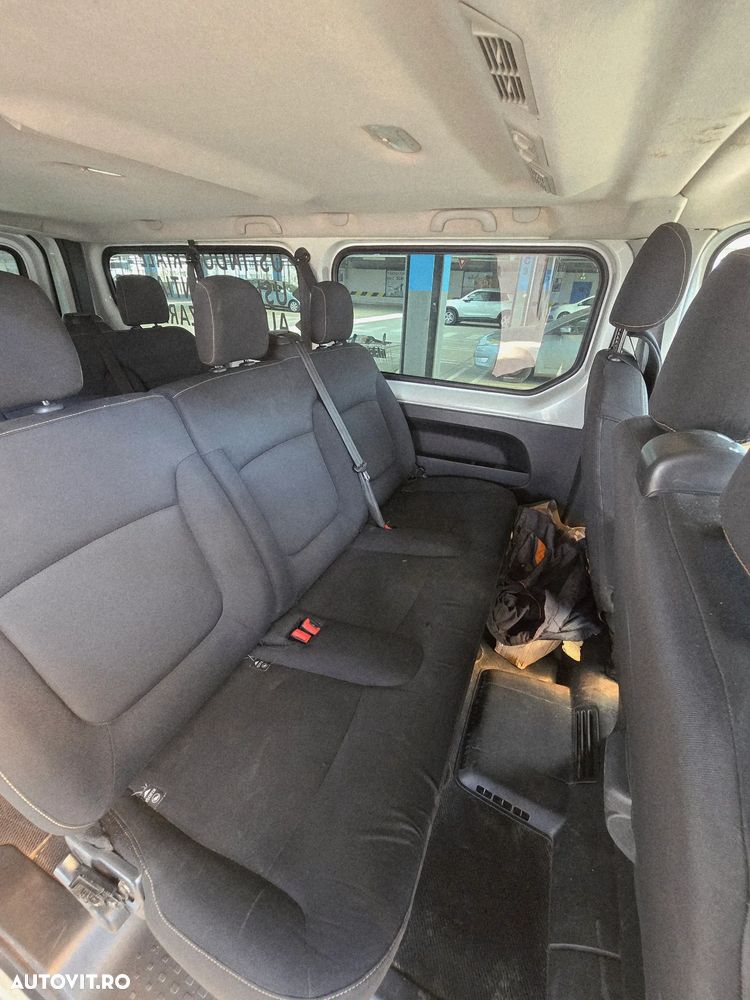 Renault Trafic Combi L2H1 7+1 Expression - 12