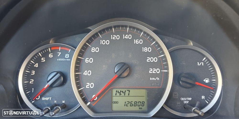 Toyota Yaris 1.0 VVT-i Comfort +PS Style +P.Techno - 22