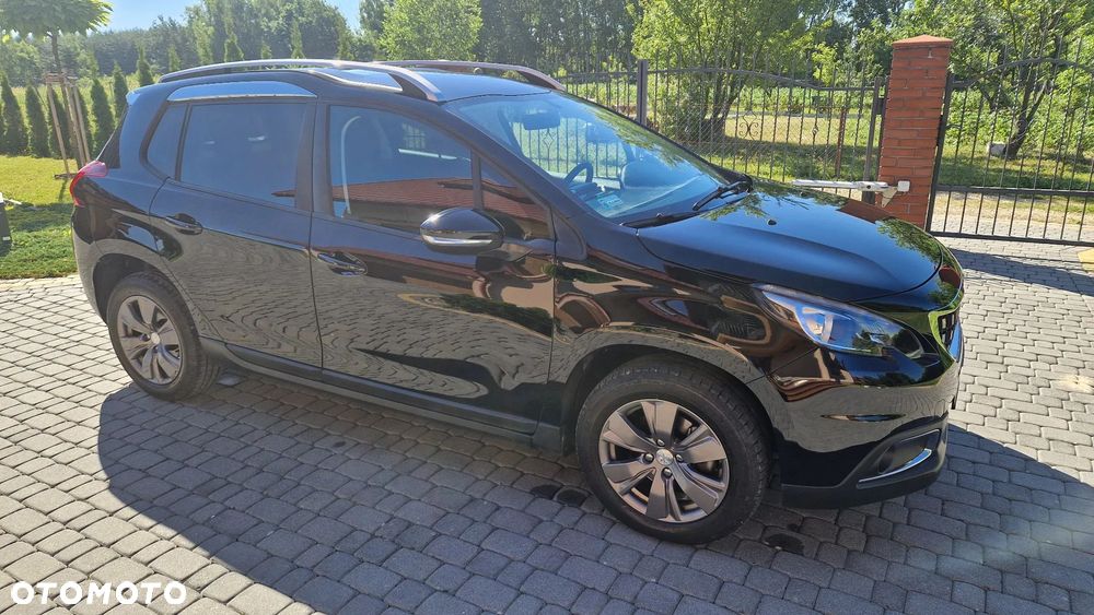 Peugeot 2008 1.2 Pure Tech Active S&S EAT6 - 1