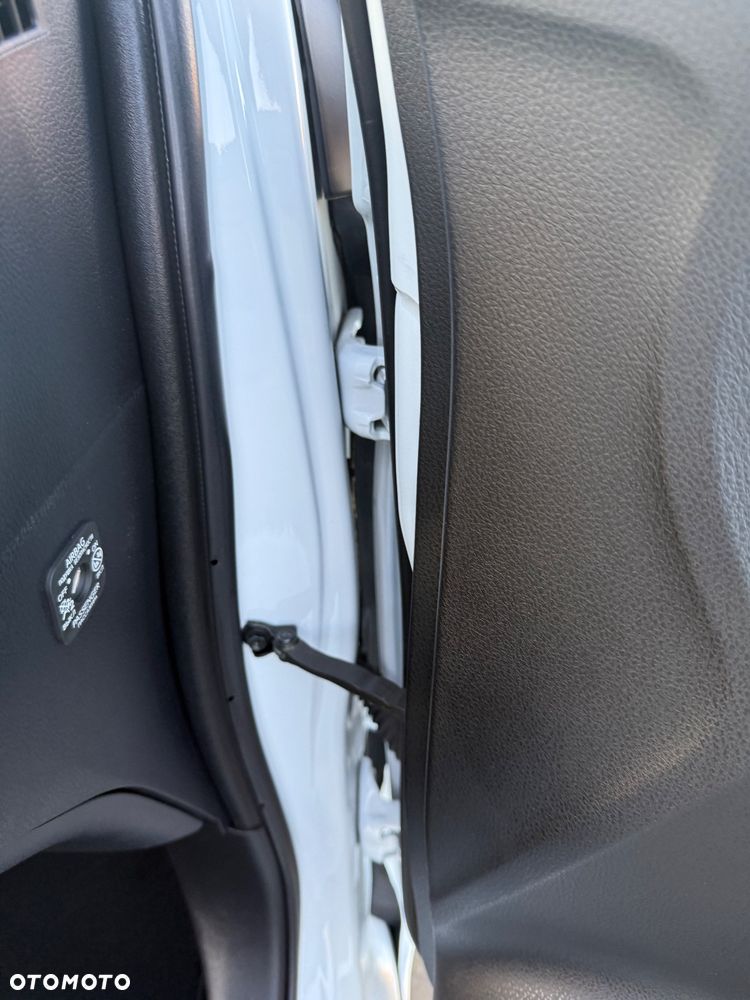 Toyota Yaris 1.0 Premium - 7