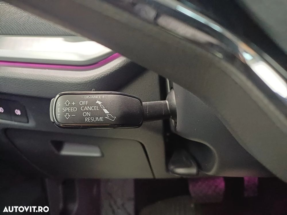 Skoda Octavia 2.0 TDI DSG Style - 12