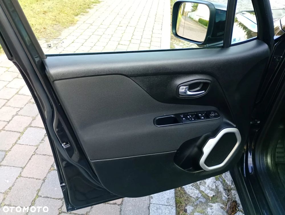 Jeep Renegade 1.4 MultiAir Longitude - 26