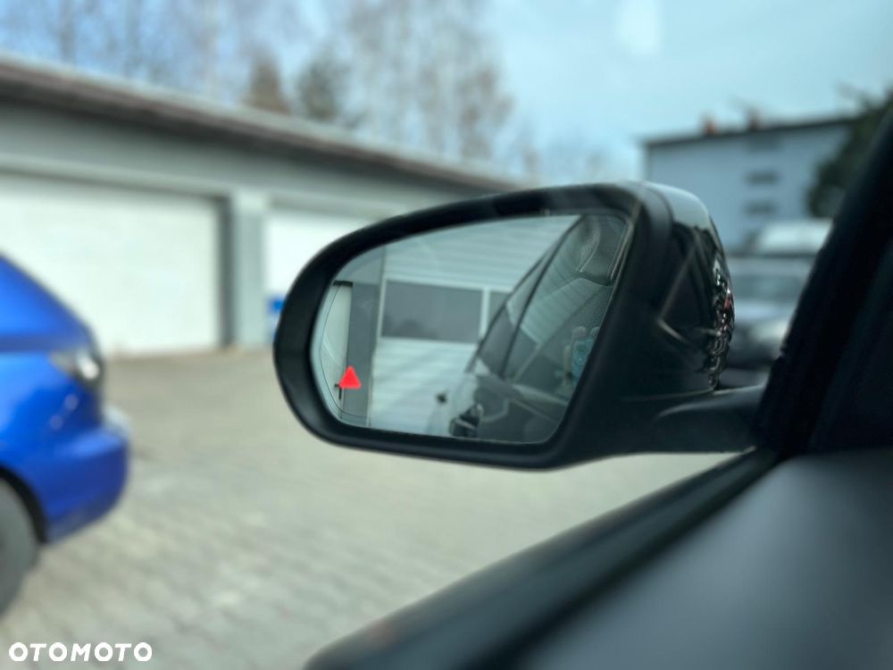 Mercedes-Benz GLC 220 d 4Matic 9G-TRONIC AMG Line - 29