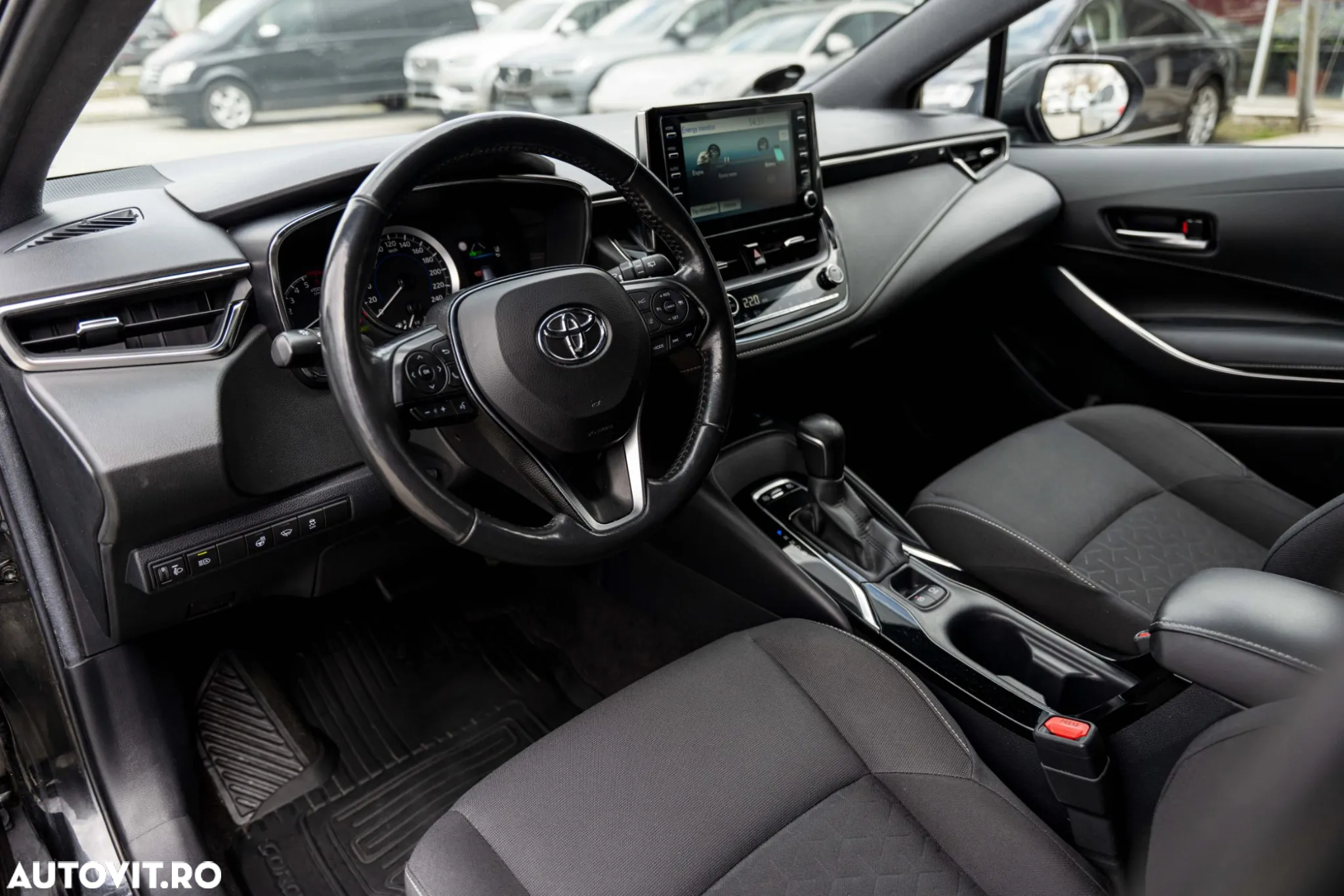 Toyota Corolla 1.8 Hybrid Touring Sports Business Edition - 5