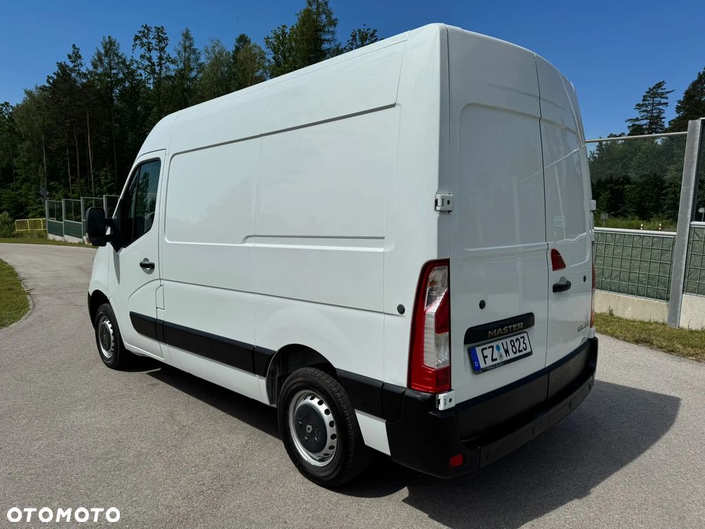 Renault Master - 18