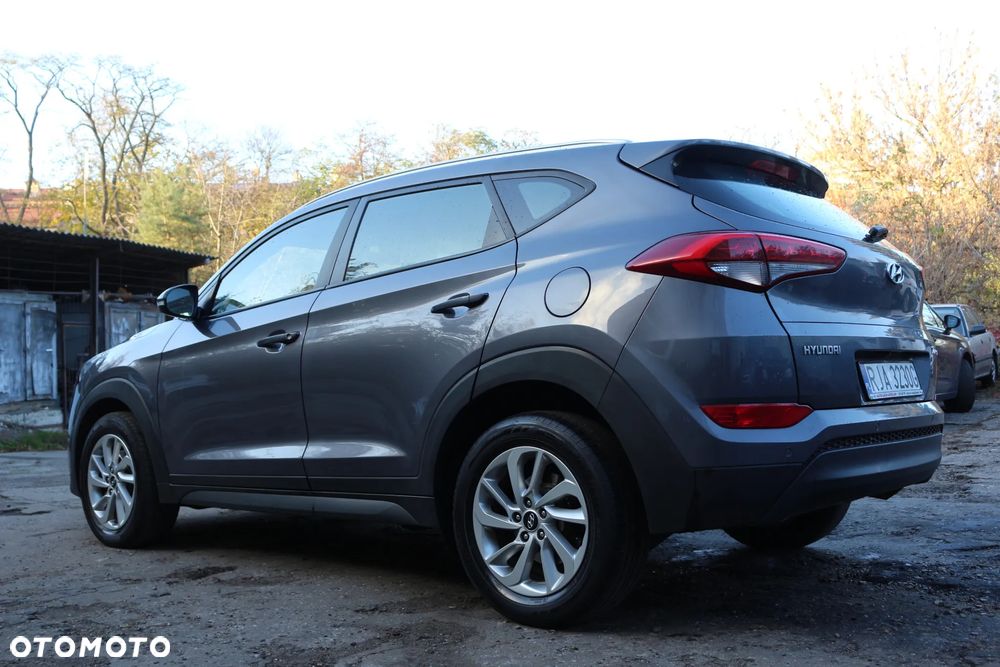 Hyundai Tucson blue 1.7 CRDi 2WD DCT Style - 19