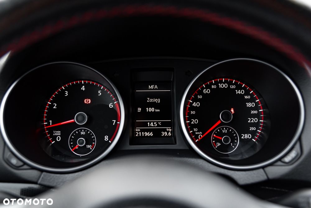 Volkswagen Golf 2.0 GTI Edition 35 - 32