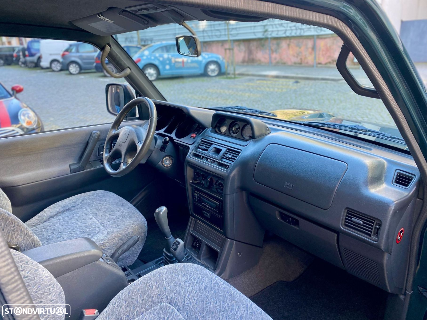 Mitsubishi Pajero 2.8 TD GLS - 27