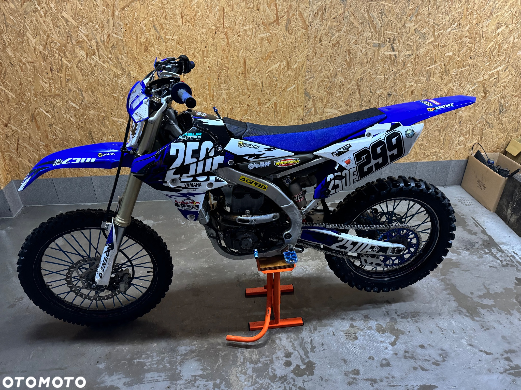 Yamaha YZ - 3
