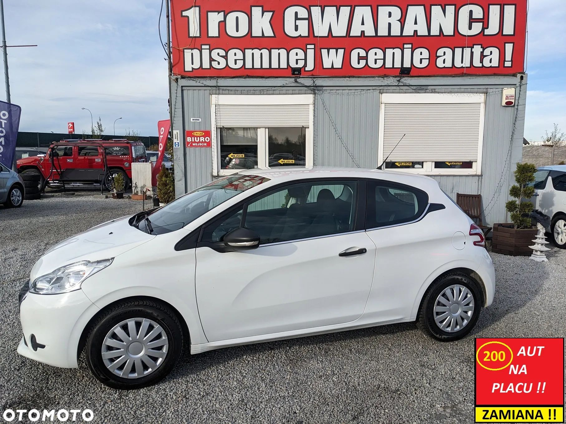 Peugeot 208 - 1