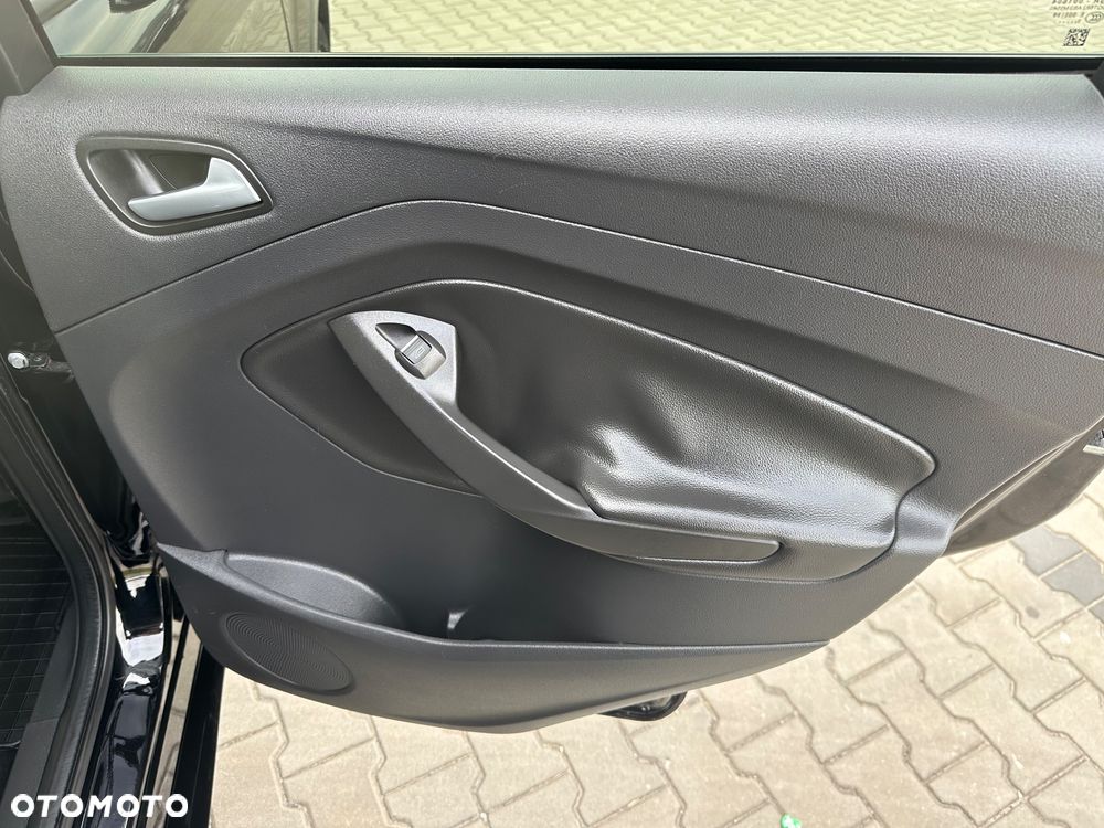 Ford Kuga 2.0 TDCi AWD ST-Line - 26