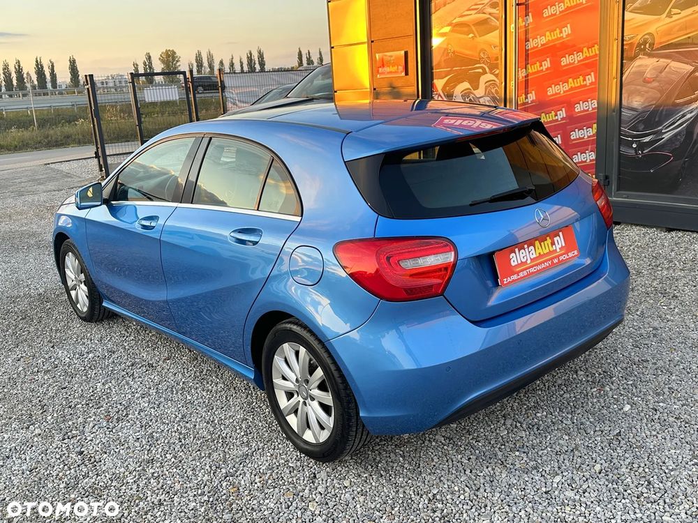 Mercedes-Benz Klasa A 180 BlueEfficiency Edition - 5