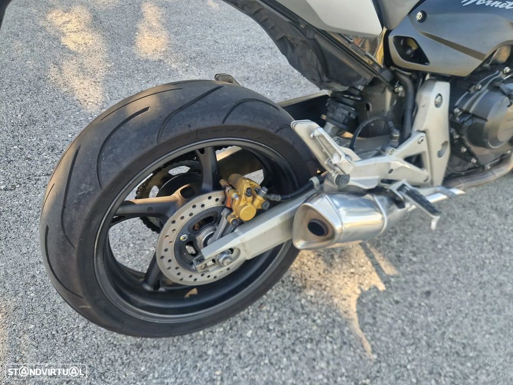 Honda Hornet 600 Possível Financiamento - 9