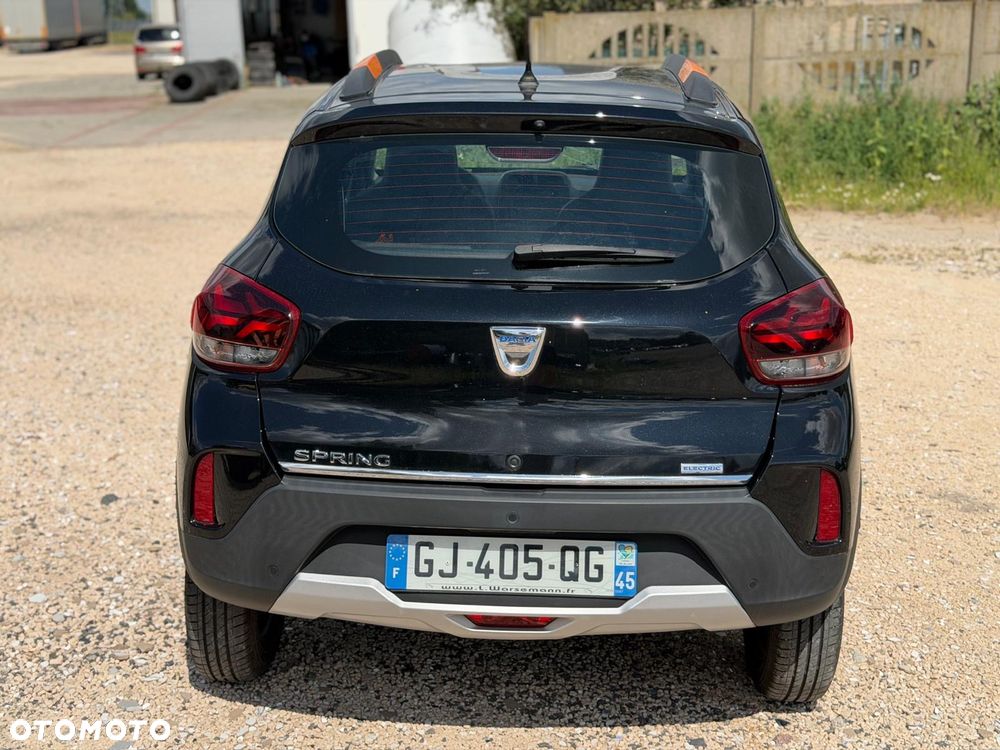 Dacia Spring - 6