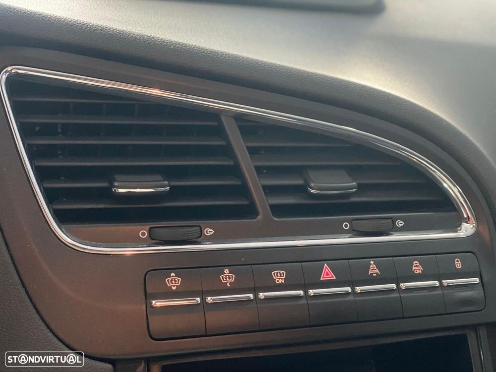 Peugeot 5008 1.6 HDi 7L Allure - 19