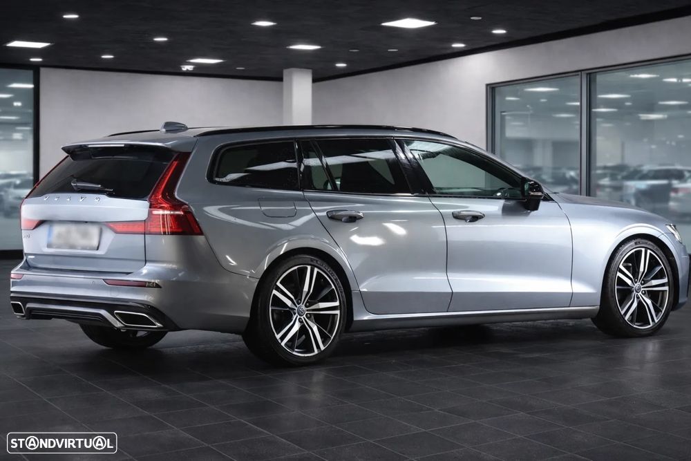 Volvo V60 2.0 D3 R-Design Geartronic - 2