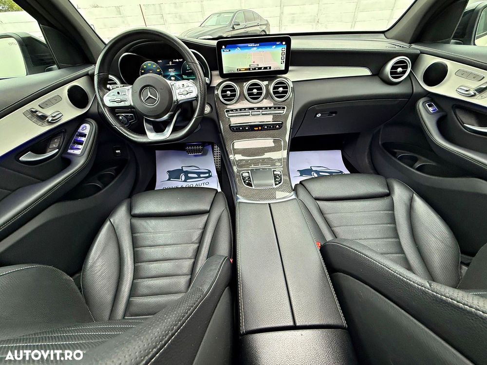 Mercedes-Benz GLC 300 de 4Matic 9G-TRONIC AMG Line Plus - 9