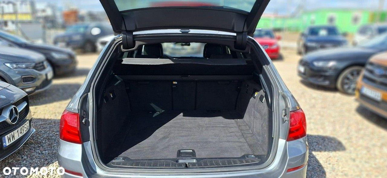 BMW Seria 5 - 25