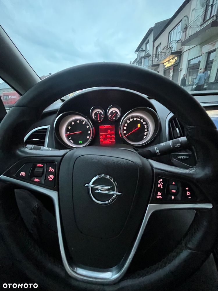 Opel Astra - 17