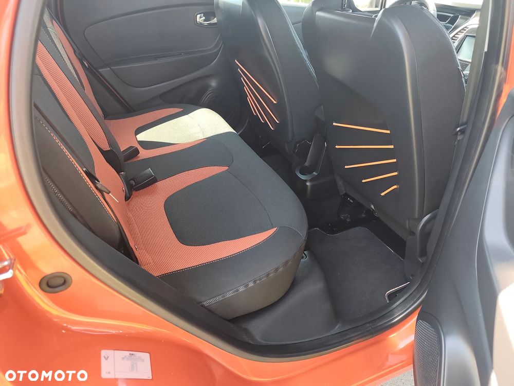 Renault Captur 1.2 TCe Intens EDC - 24