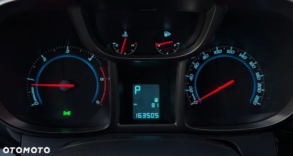 Chevrolet Orlando - 12