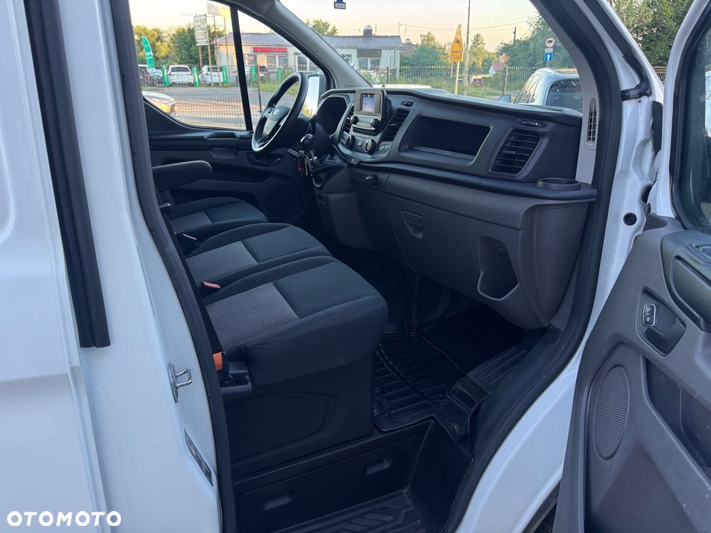 Ford Transit Custom L1H1 - 17