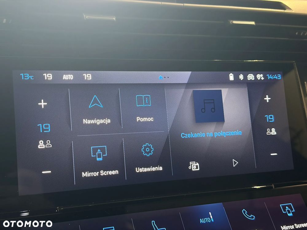 Peugeot 408 1.6 Plug-in Hybrid 240 GT Exclusive e-DCS7 - 30