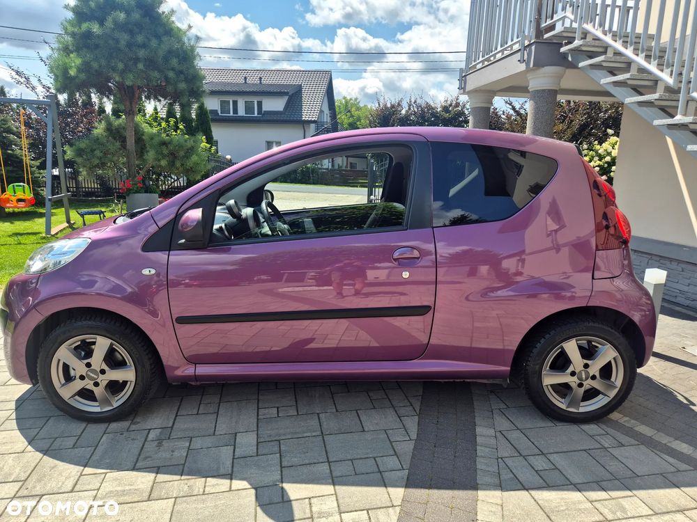 Peugeot 107 1.0 Urban Move - 9