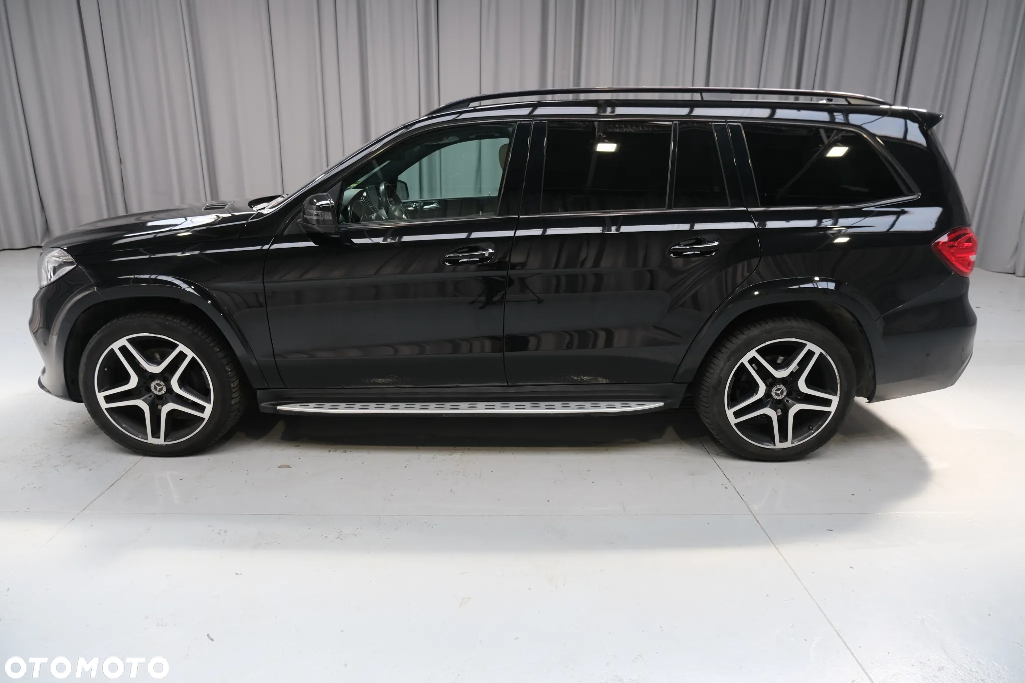 Mercedes-Benz GLS 350 d 4-Matic - 3