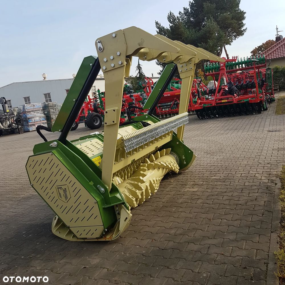 Inny FORST 220XL STARK - 9