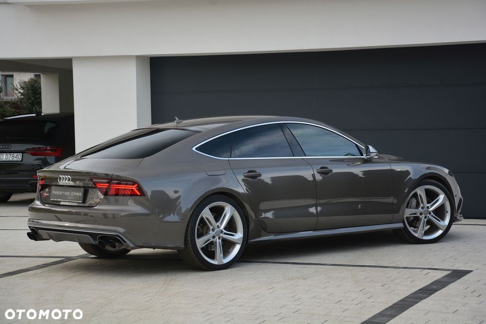 Audi A7 Sportback - 13