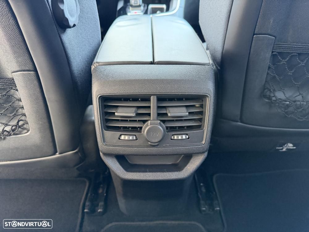 Peugeot 3008 1.6 BlueHDi GT Line EAT6 - 26