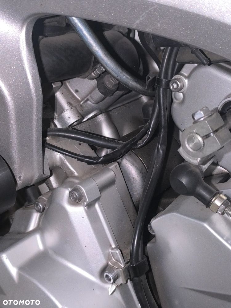 Yamaha FZ6 - 7