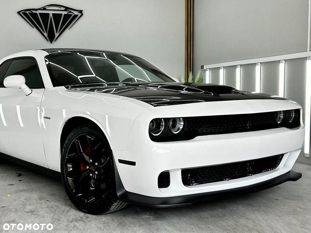 Dodge Challenger 5.7 R/T - 14